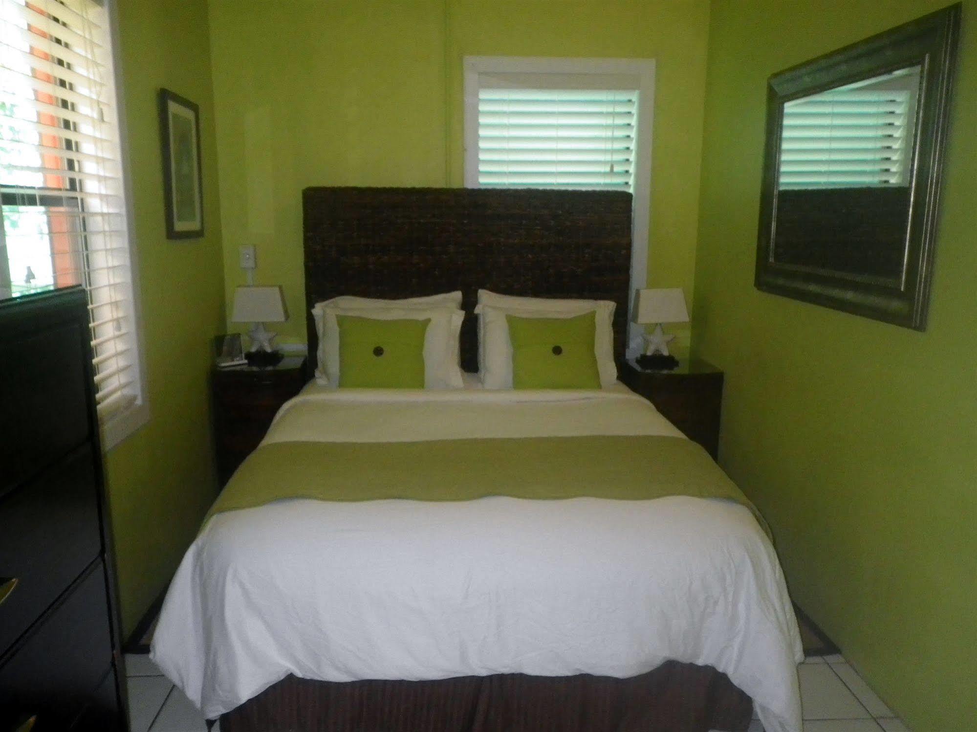 St. John Inn Cruz Bay Exterior foto